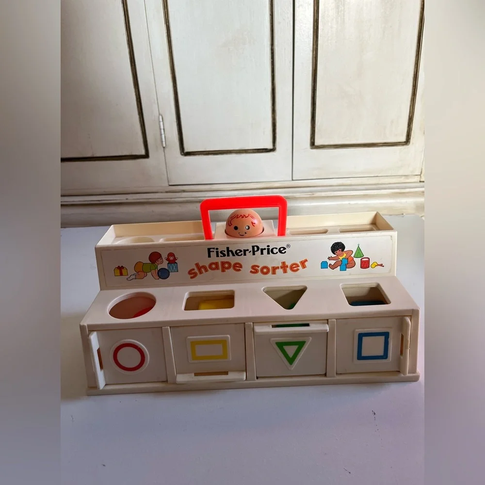 Vintage 1974 Fisher Price Shape Sorter Toy preschool color manipulative play